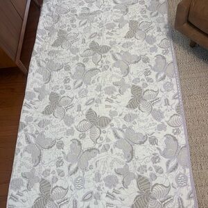 Pottery Barn Kids Butterfly/Floral Patterned Quilt (Full/Queen)